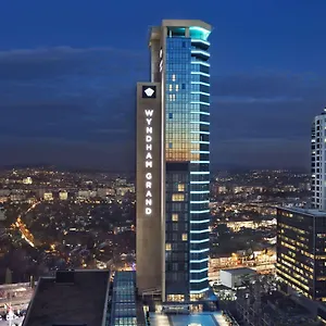 Wyndham Grand Levent & Conference Center ***** Istanboel