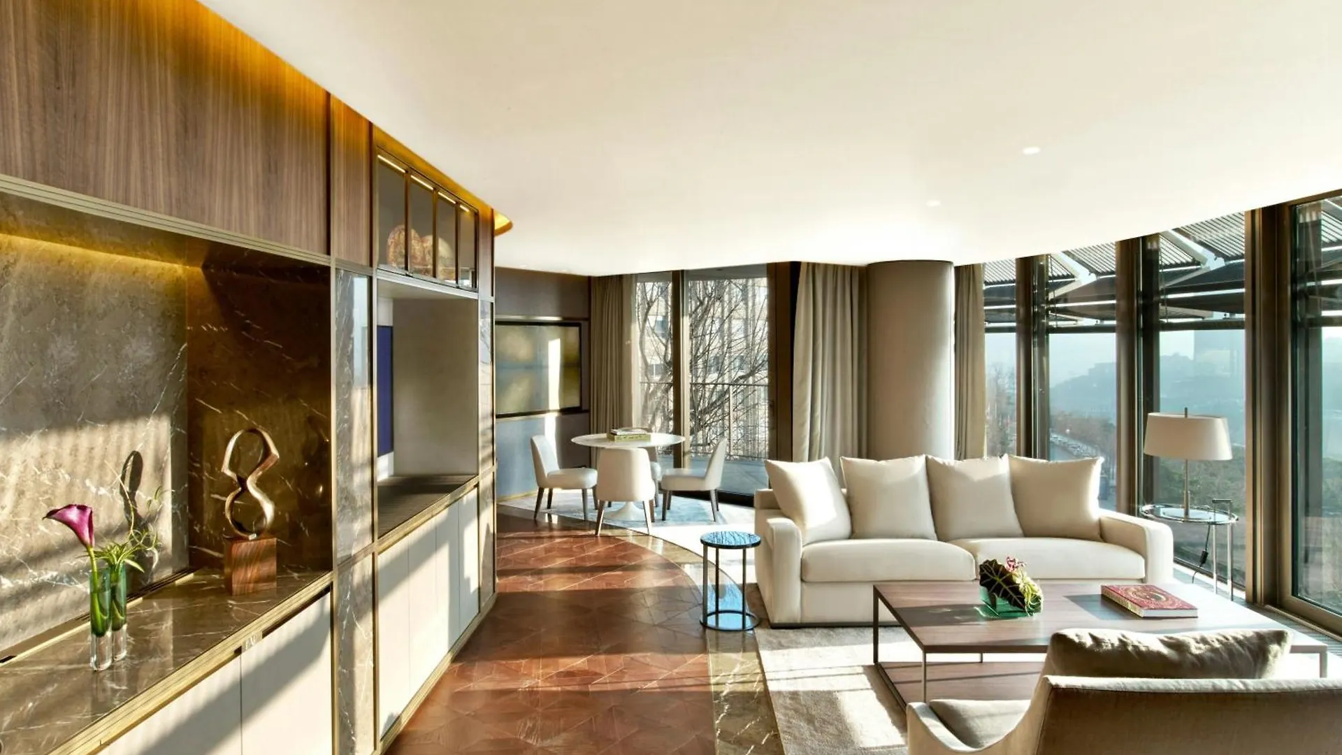 *****  מלון The St. Regis איסטמבול טורקיה